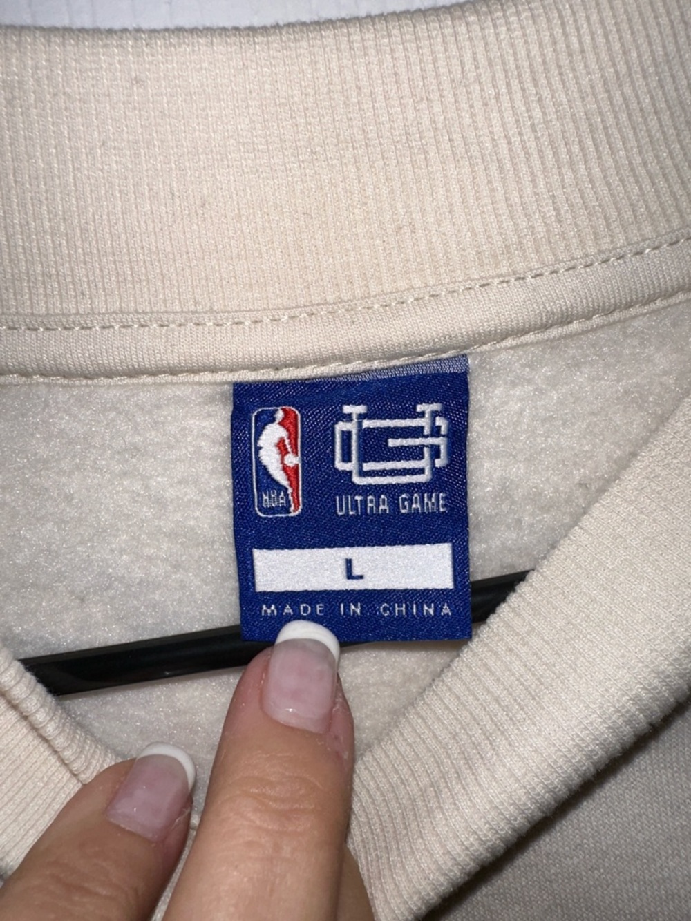 NBA Miami Heat Gray, Cream & Maroon Cropped Sweatshirt - Picture 3 of 6